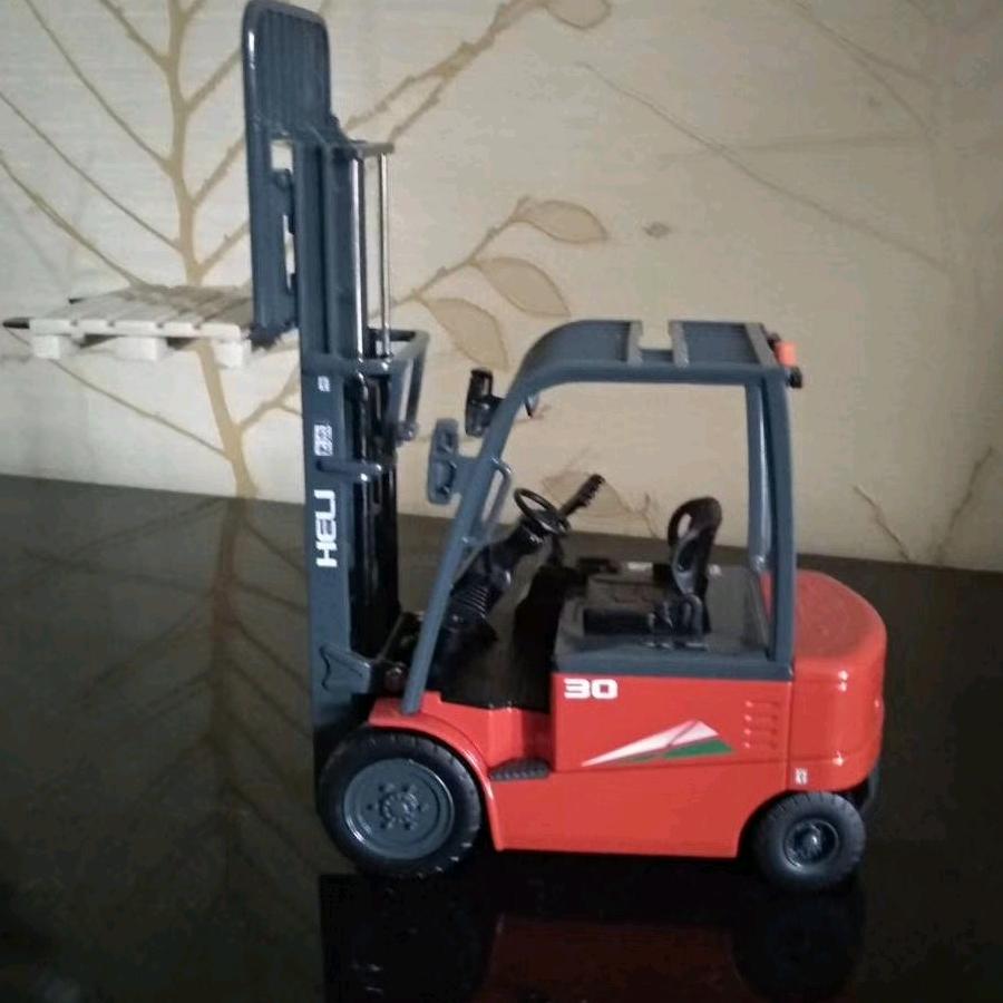 庆阳市名扬叉车起重搬运，