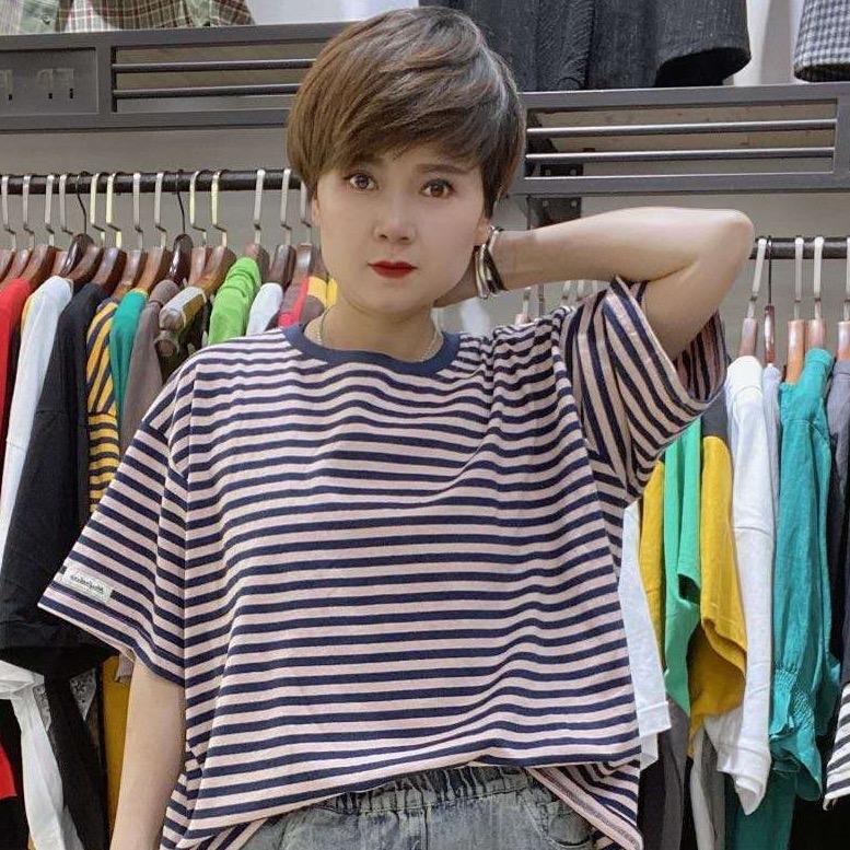 小红精品服饰店