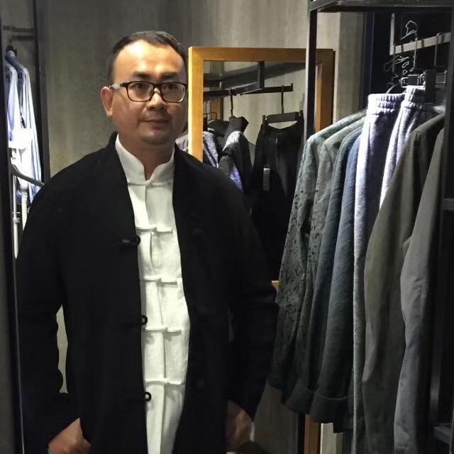 宝莱王服装商行