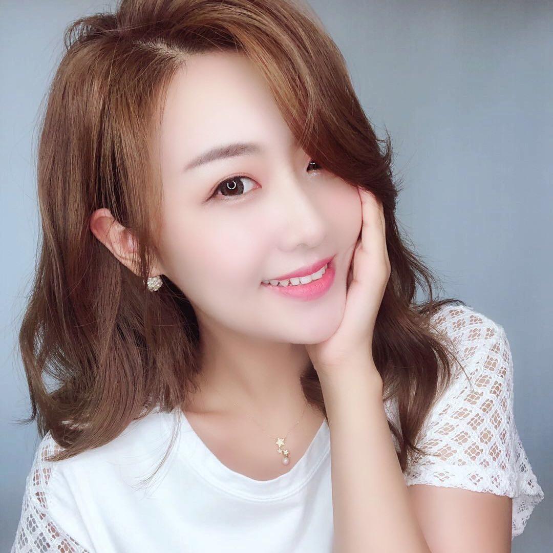 小酒窝～vivian