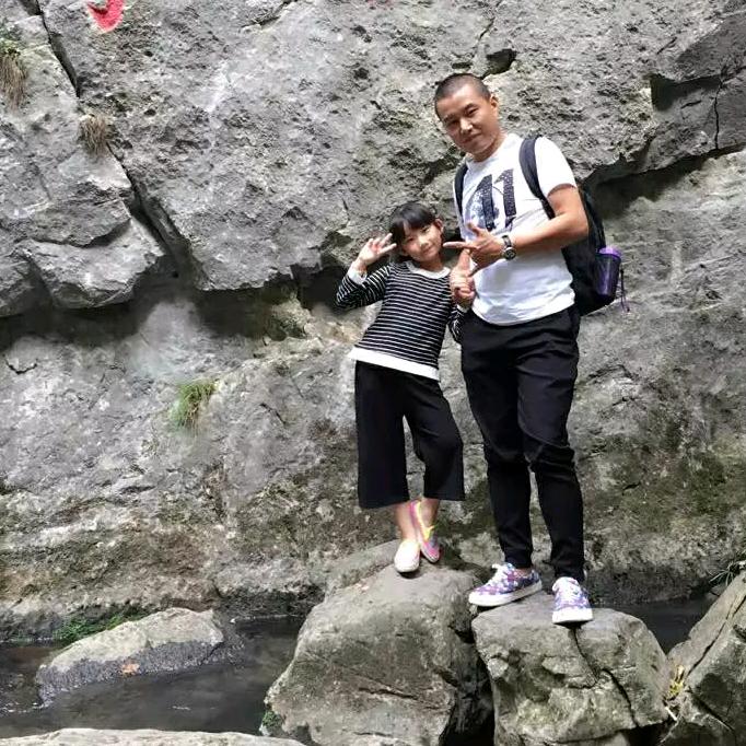 朗朗