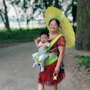 英英九龙娘家姐姐