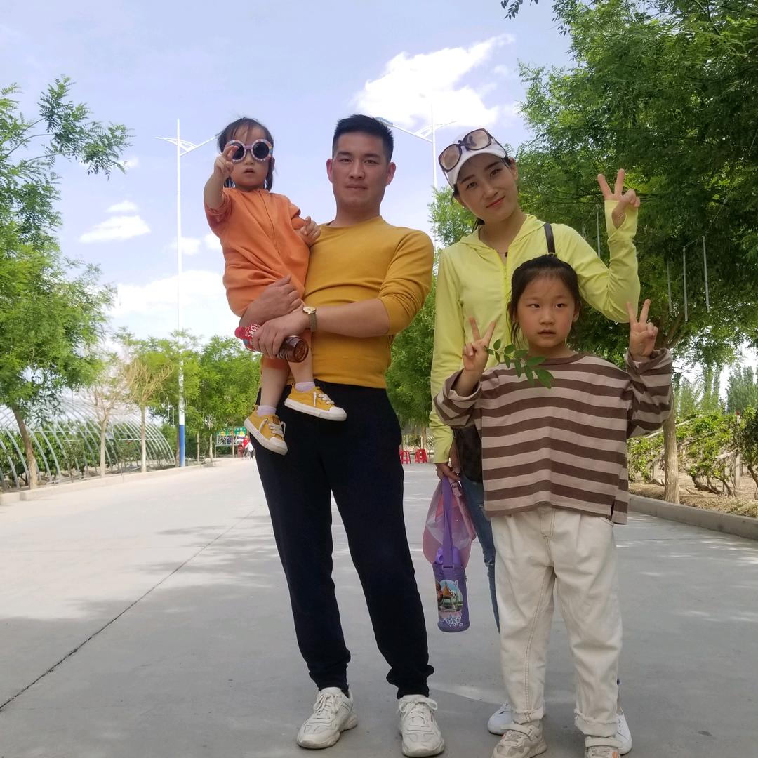 张东升&春艳好物分享衣服链接在橱窗