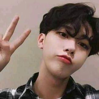 生来傲骨无畏寒