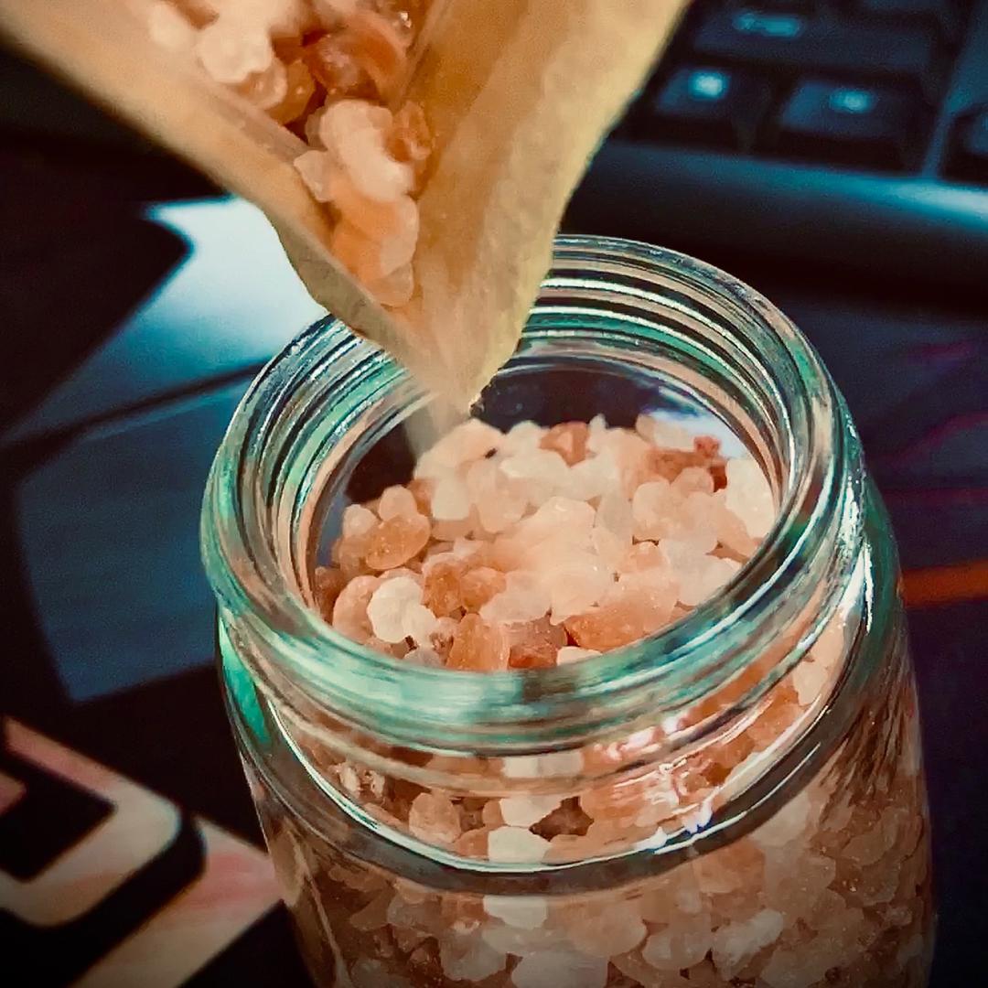 铂虹