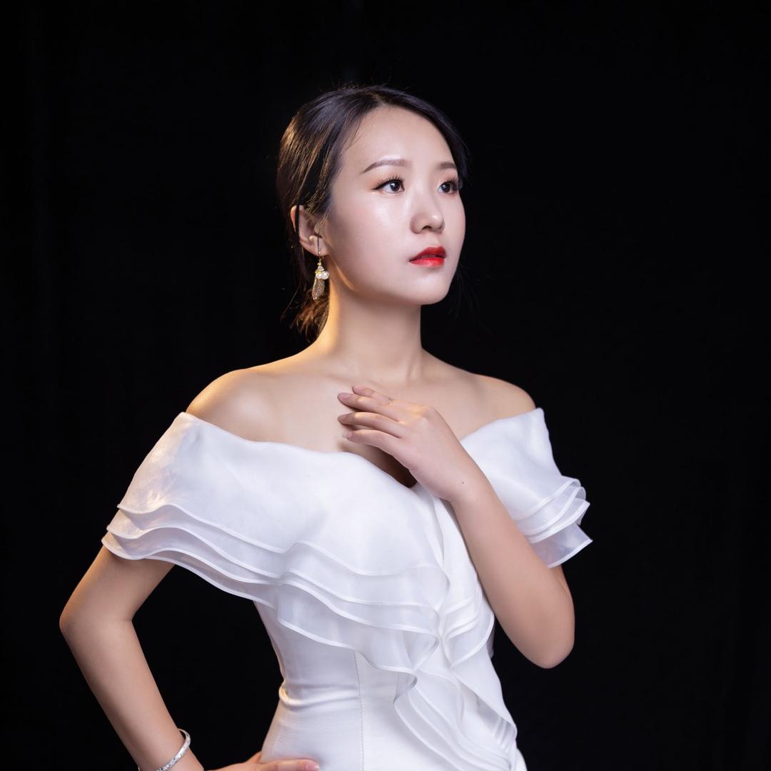 努力的冰儿