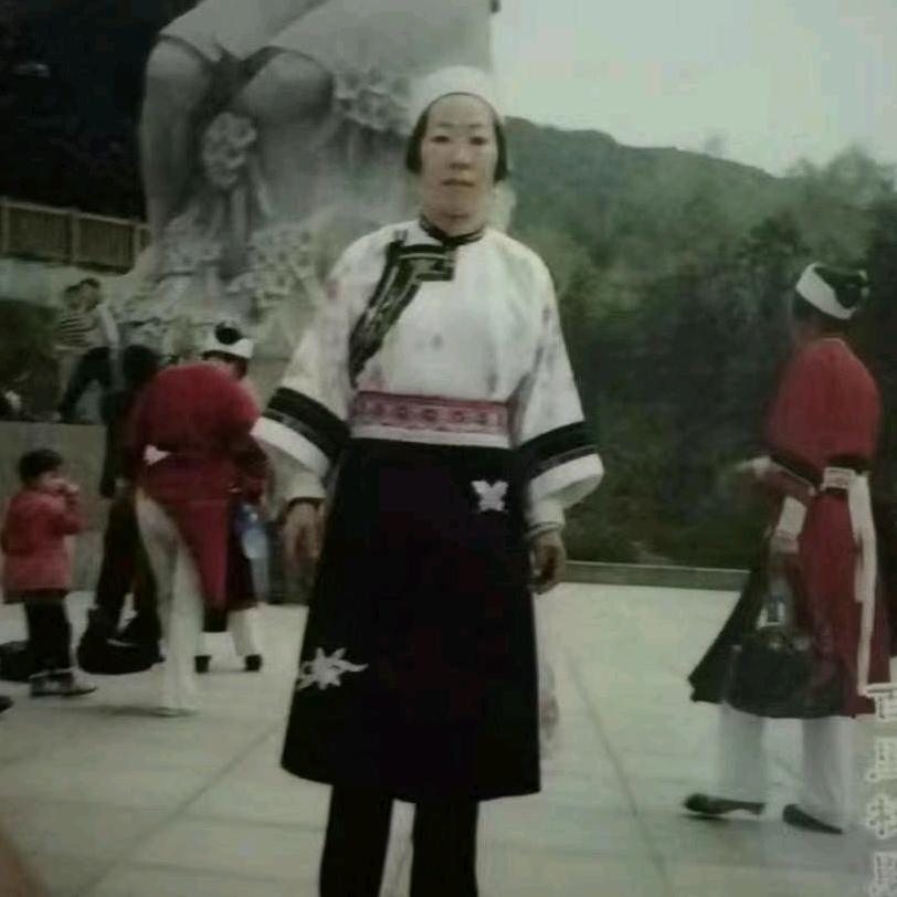 屯堡人家(鲍安英)