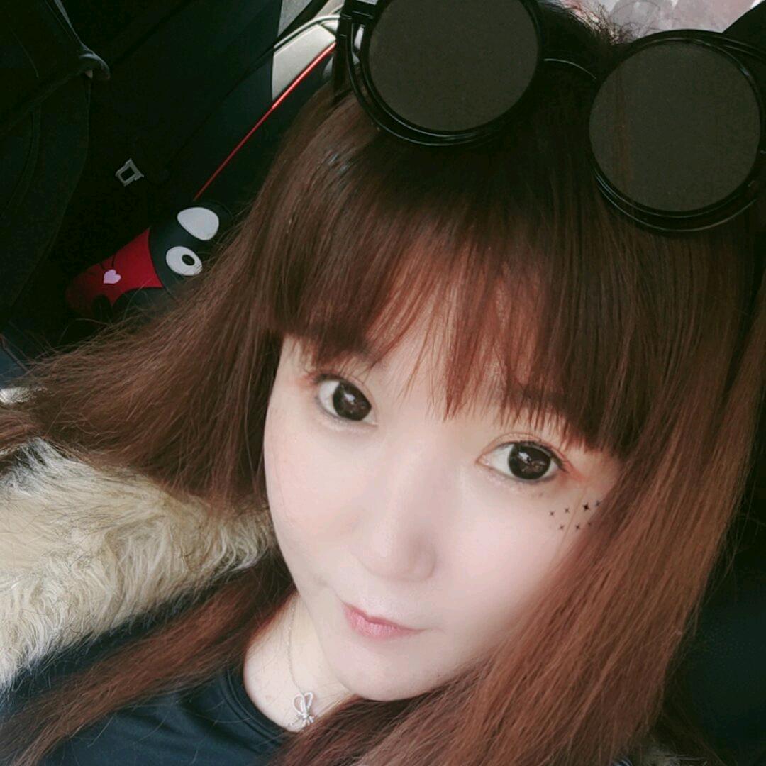 唐妍馨