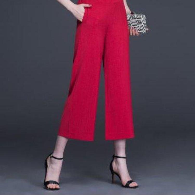 俏丽妈妈服饰