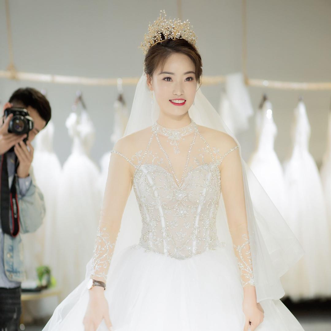 李怼怼