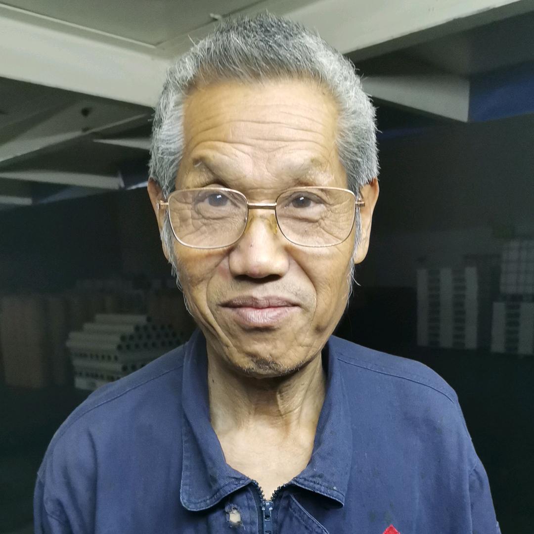 李万金