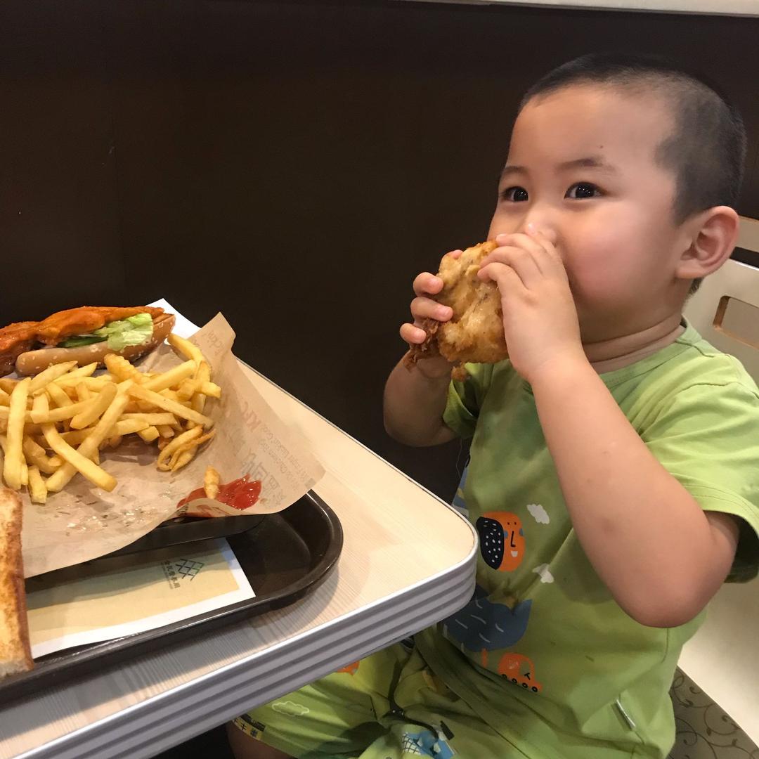 吉祥三宝