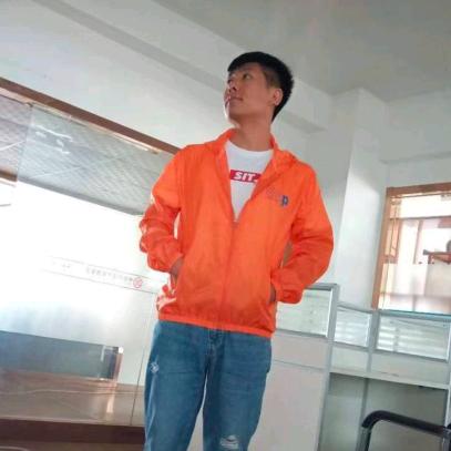 上饶市逸兴箱包有限公司