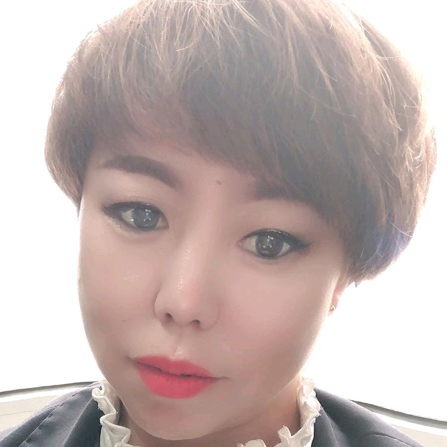 717长安驾校女教练