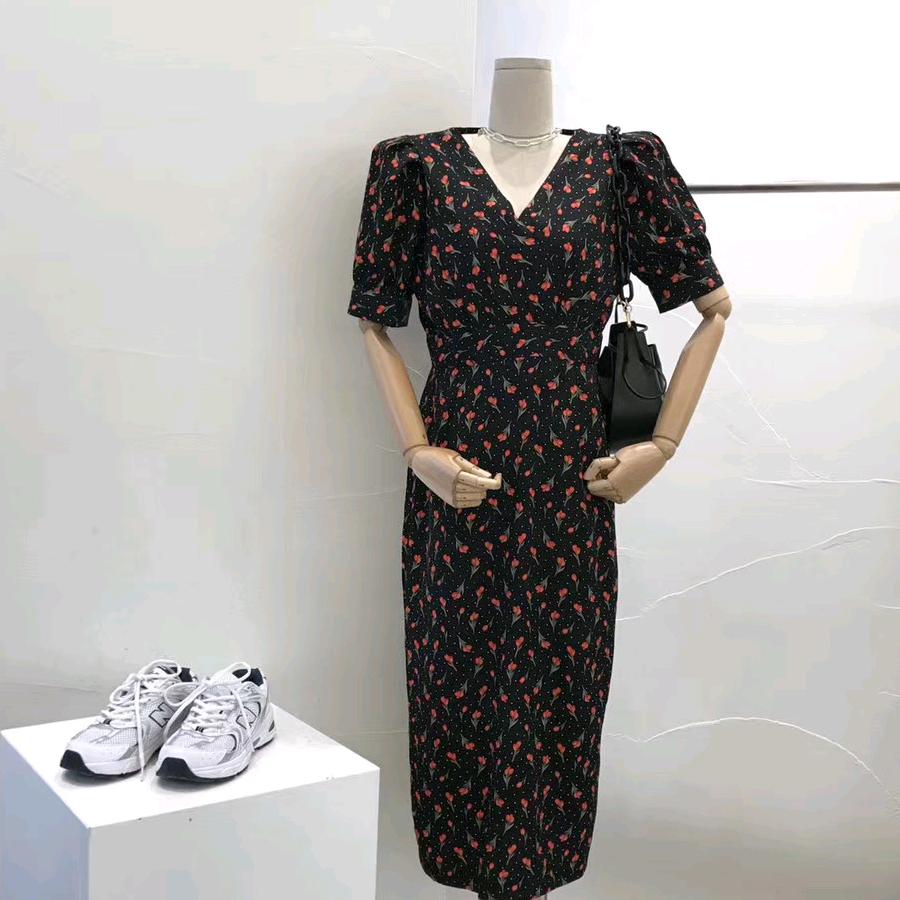 真奇苏州轩洁服装道具有限公司专卖店