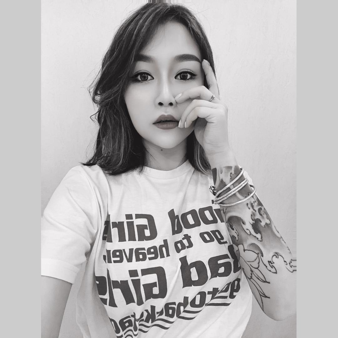 W哒不溜，小姐💕