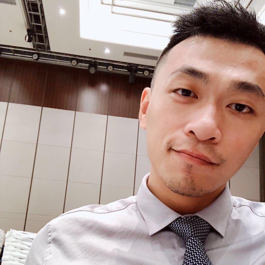 胡恩整装设计