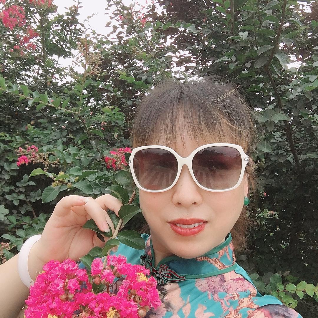 ℋღ᭄笑着🍒退场💞࿐