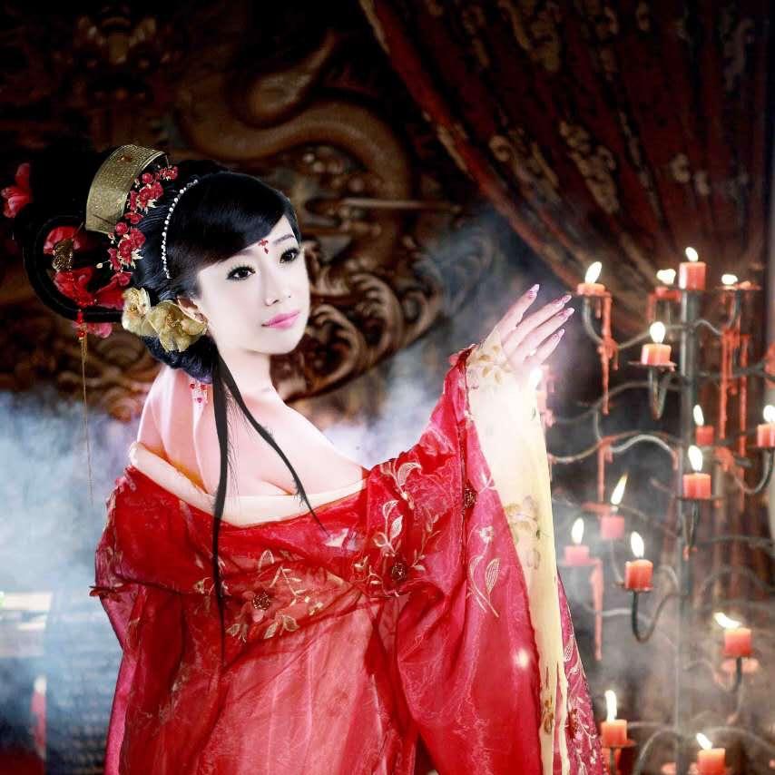 鸿妤爱生活