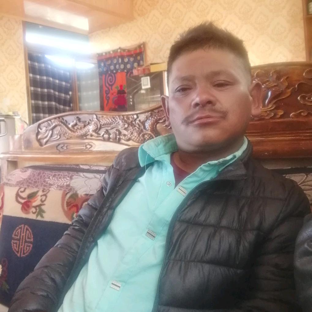 罗布次仁     娱乐版