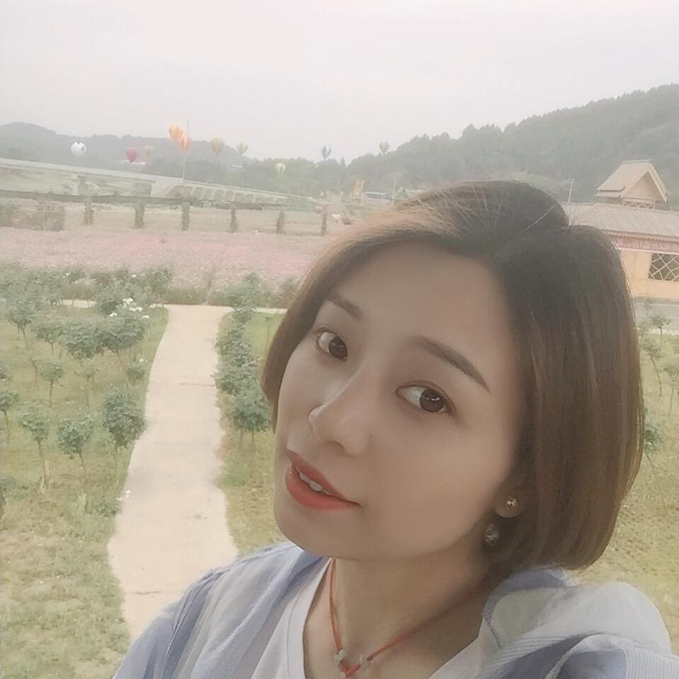 喜欢简单左左