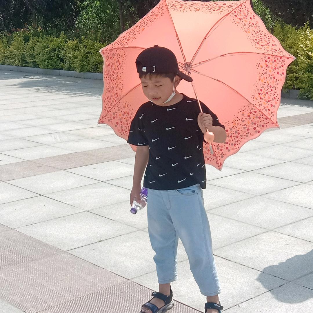 吃货浩轩