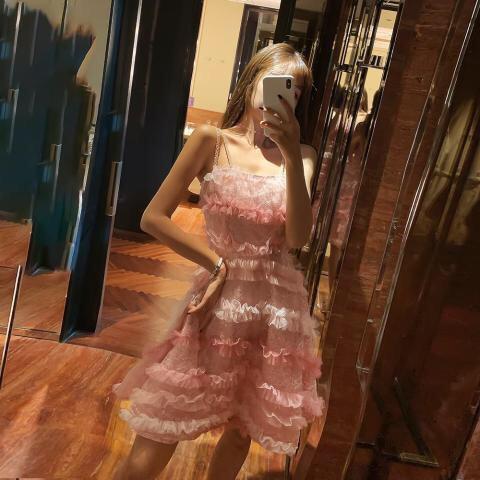 淘媚服饰店