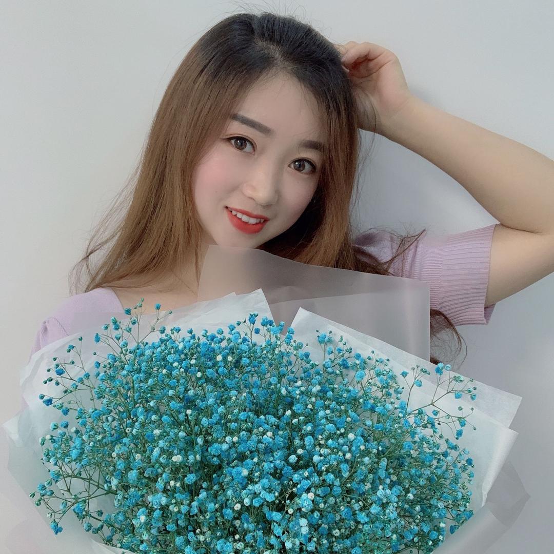 护士妈妈荣儿（哺乳期）