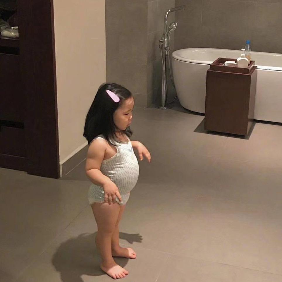 Jophy.大脸猫日记🍼