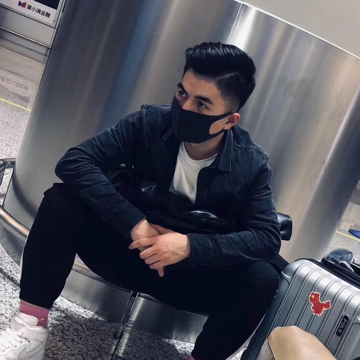 Reina的爸爸