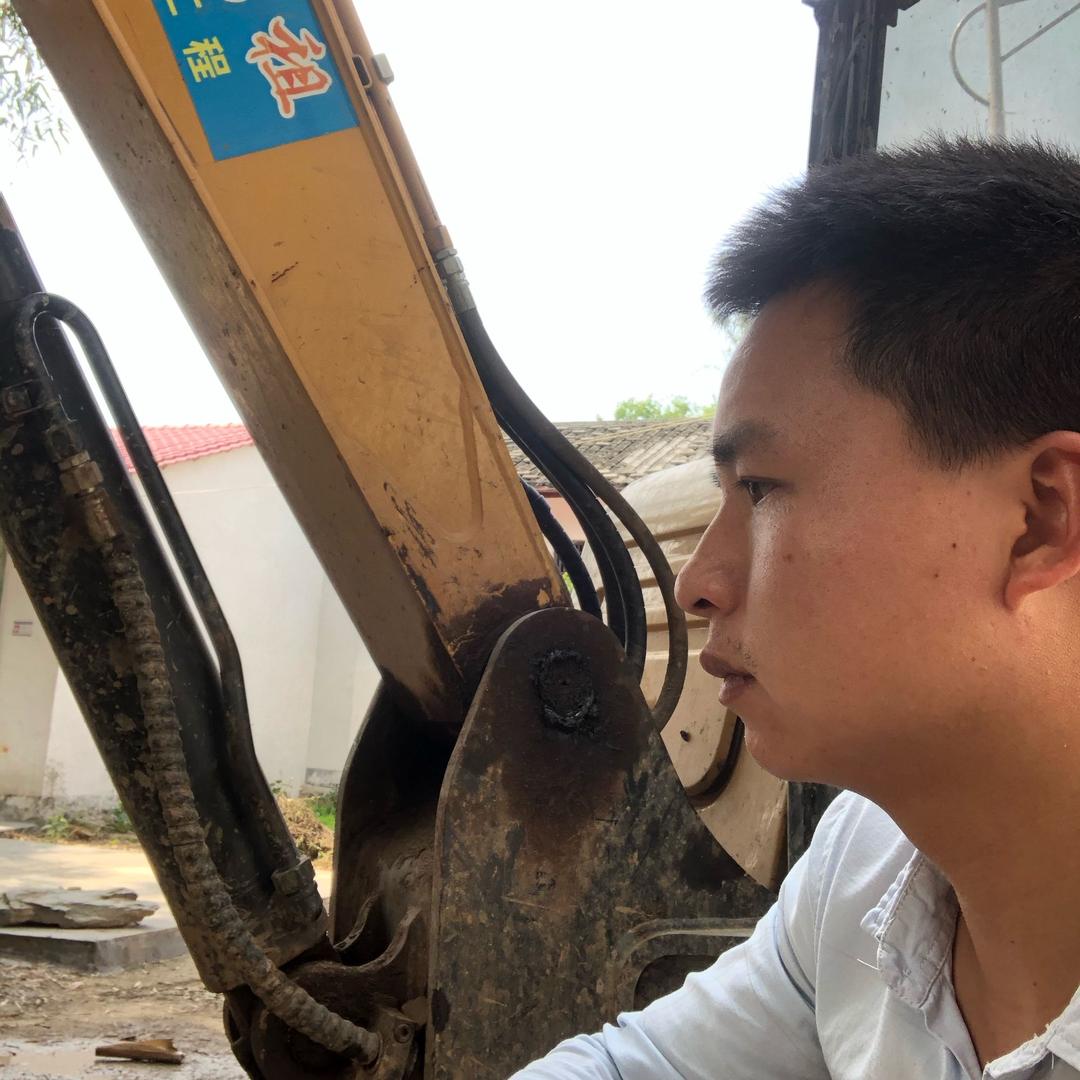阿德