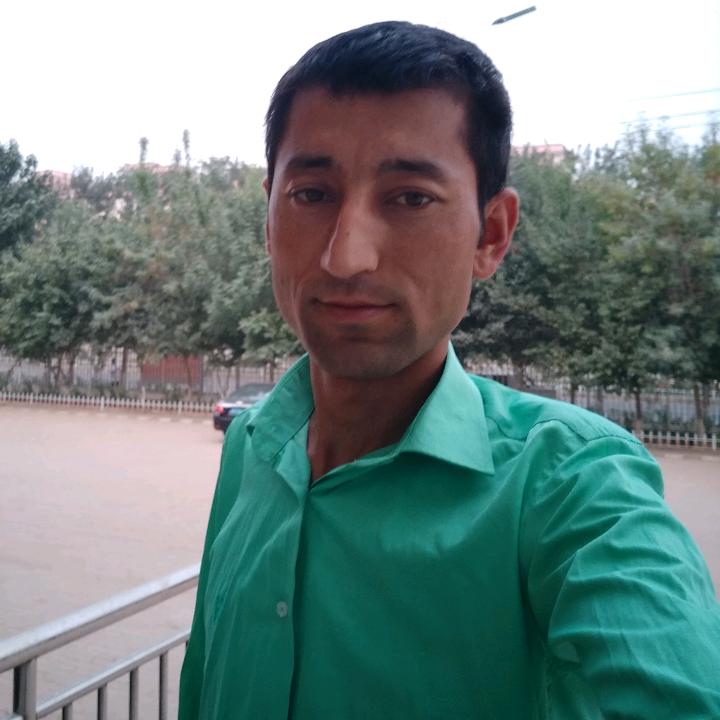 @ISILYAXA@
