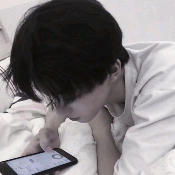 焕银^
