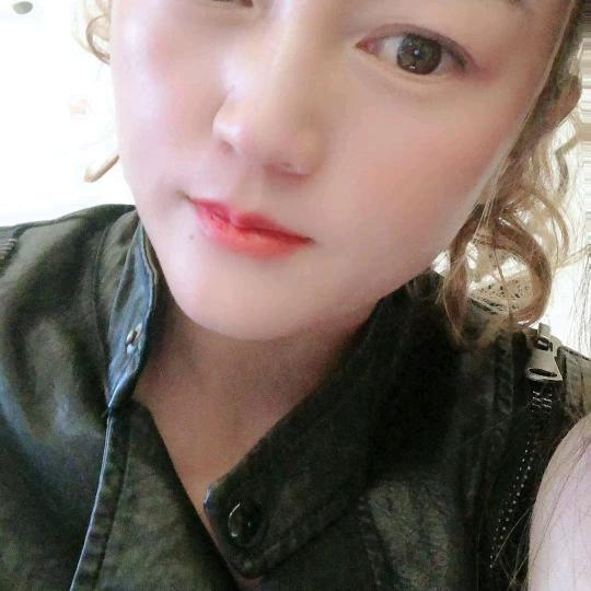 艳丽采耳