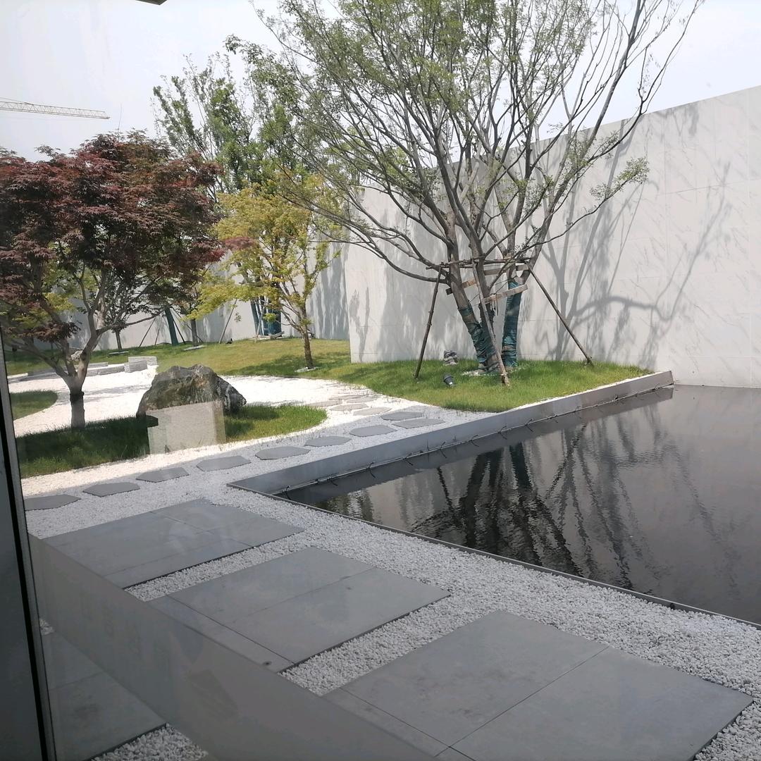 步行者