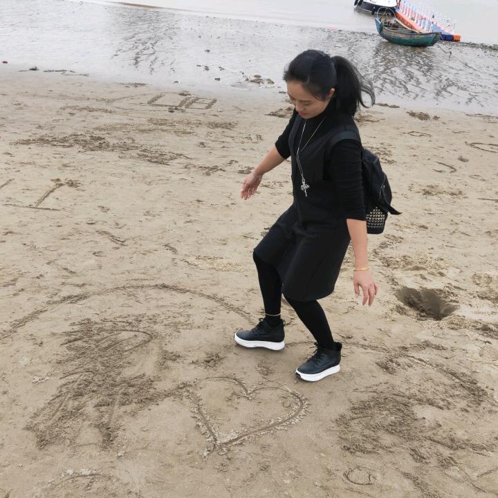 ~