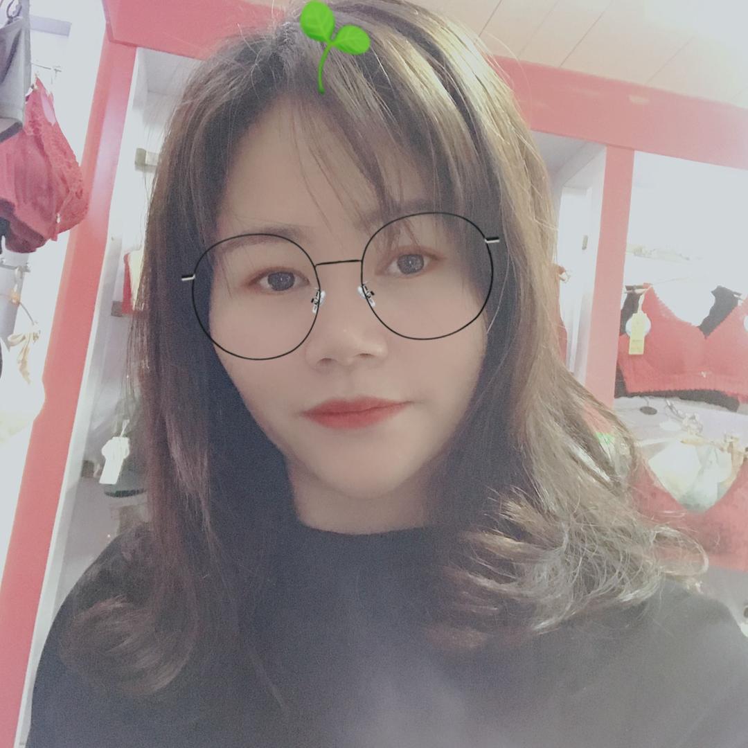 潮南司马贤姐万美汐内衣店