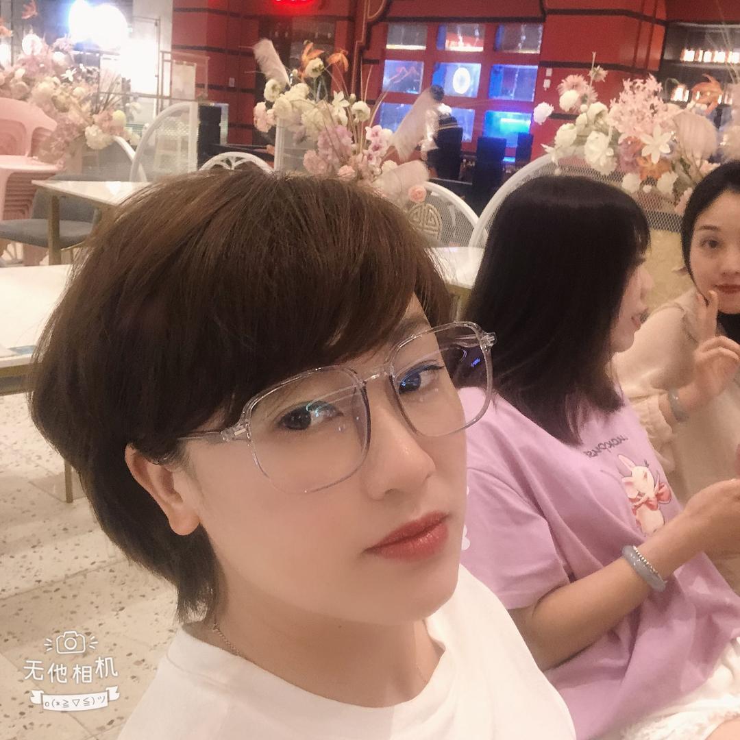 麦兜7758