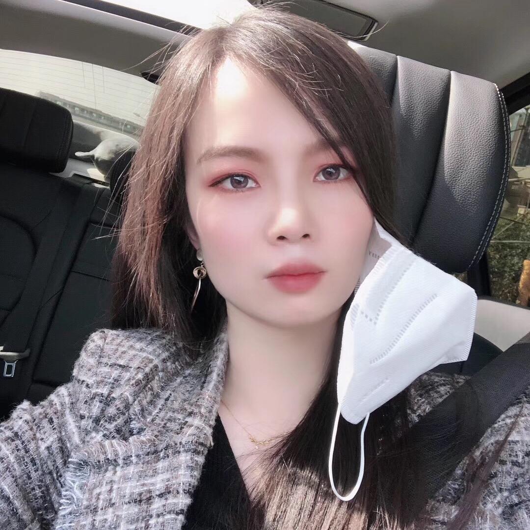 设计师周公子