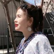 艾美女人