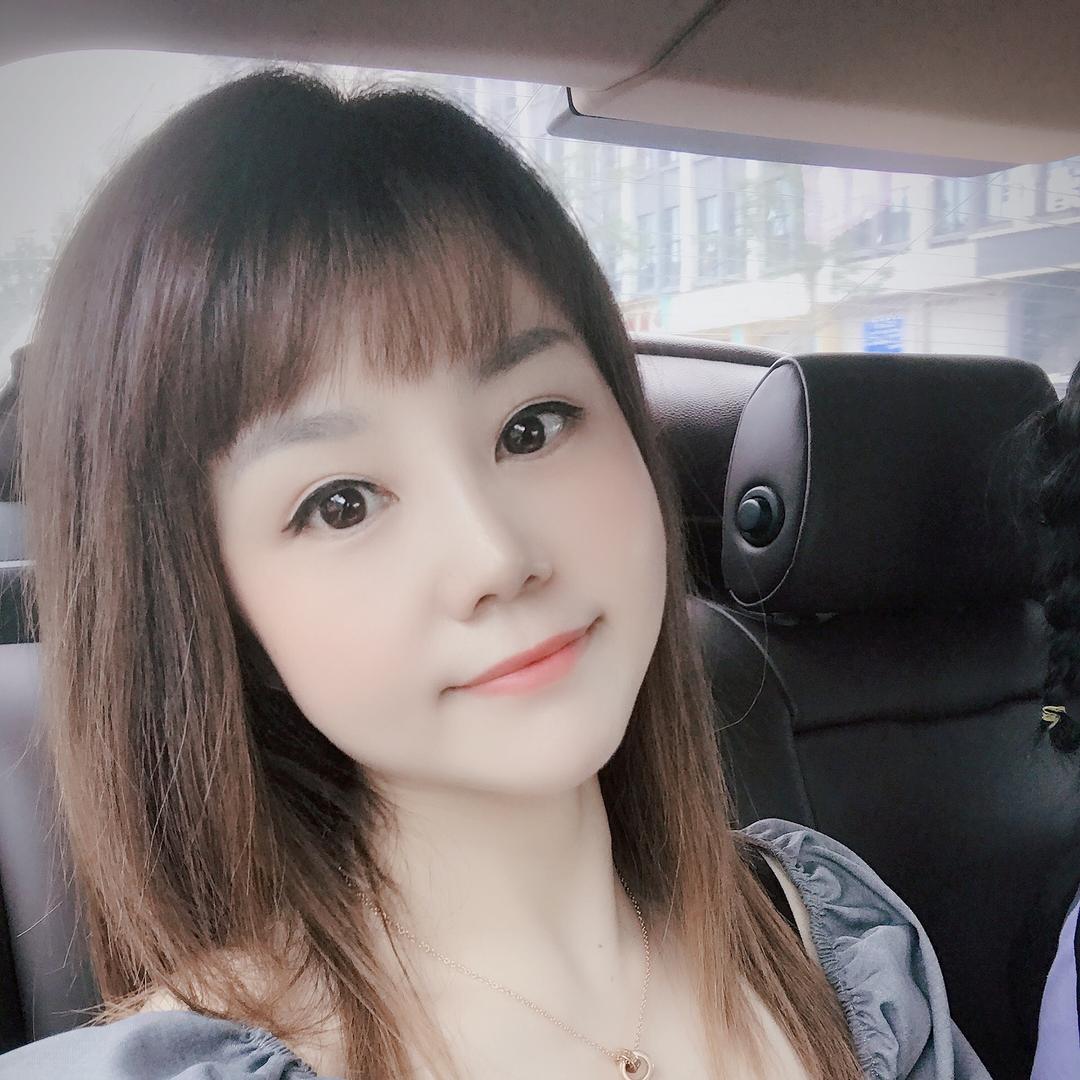 玉米飞飞品牌童装