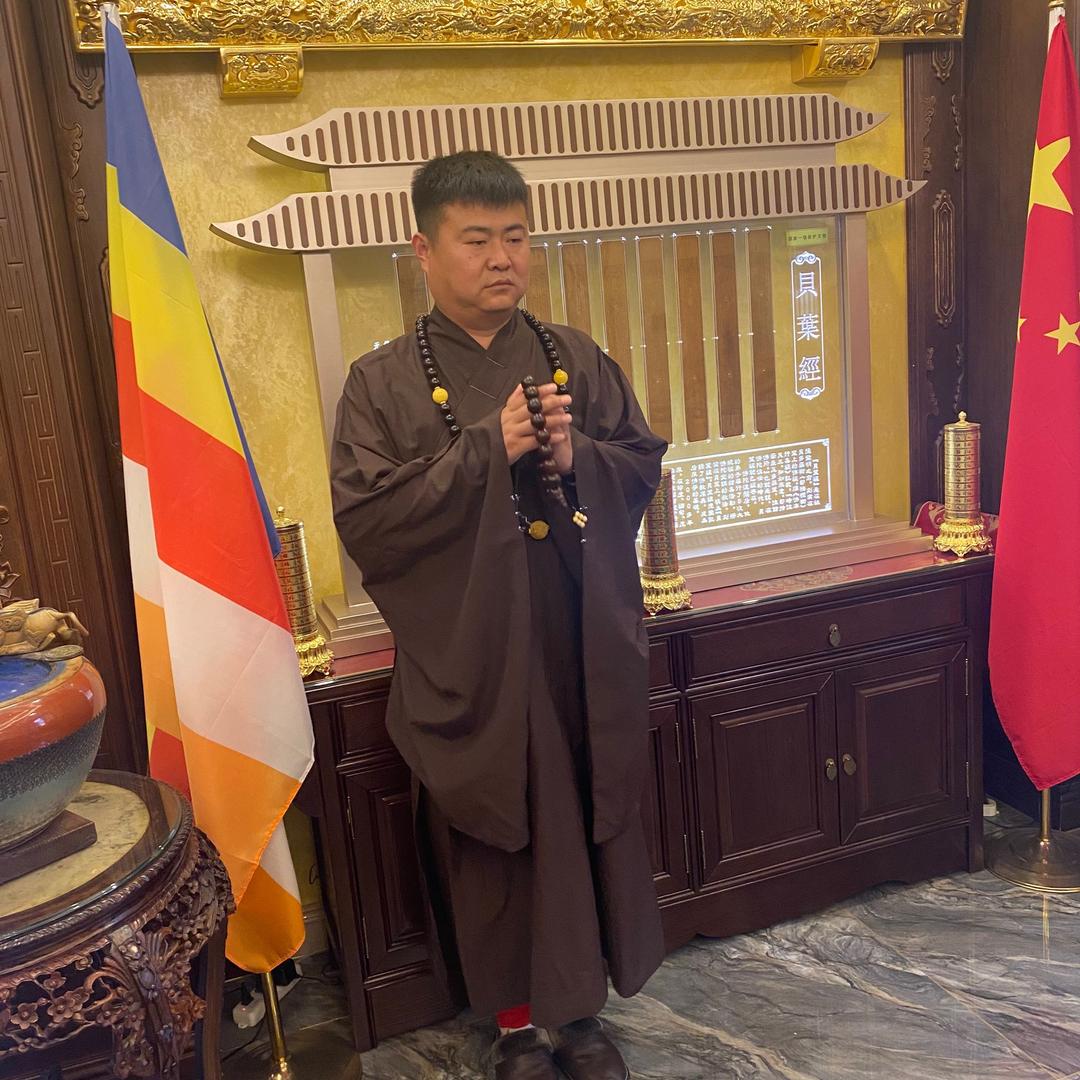 吃水不忘挖井人做人要懂得感恩！