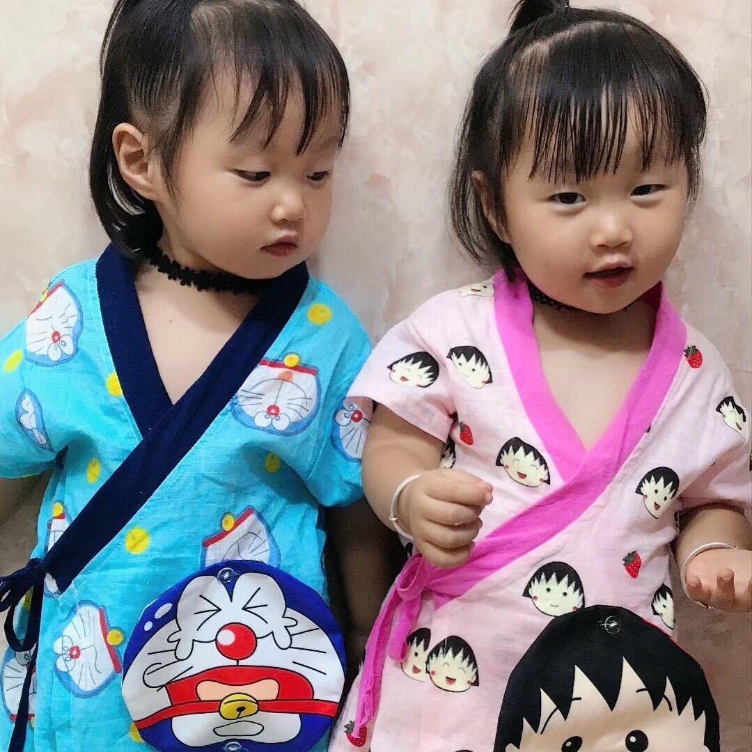 双胞胎姐妹
