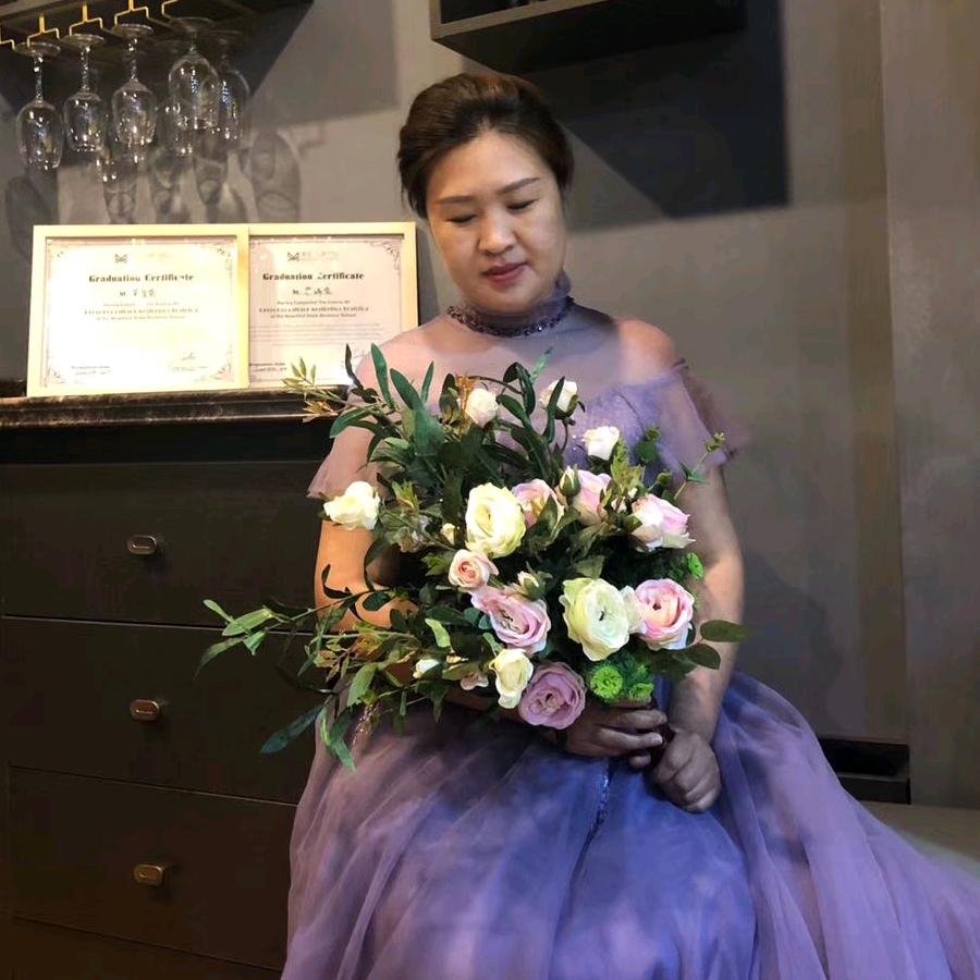 花嫁婚纱💒💒