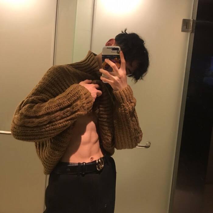 一个迷人的混蛋