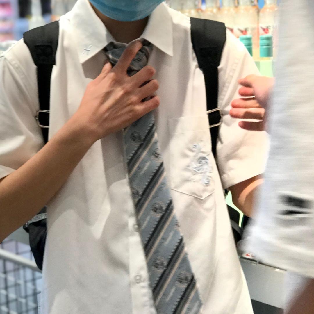 杨杨困了～
