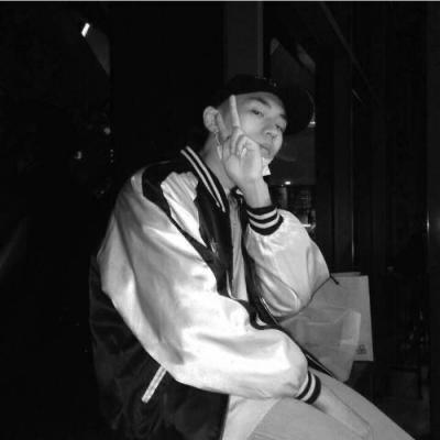 丿. 空ゞ板凳丶