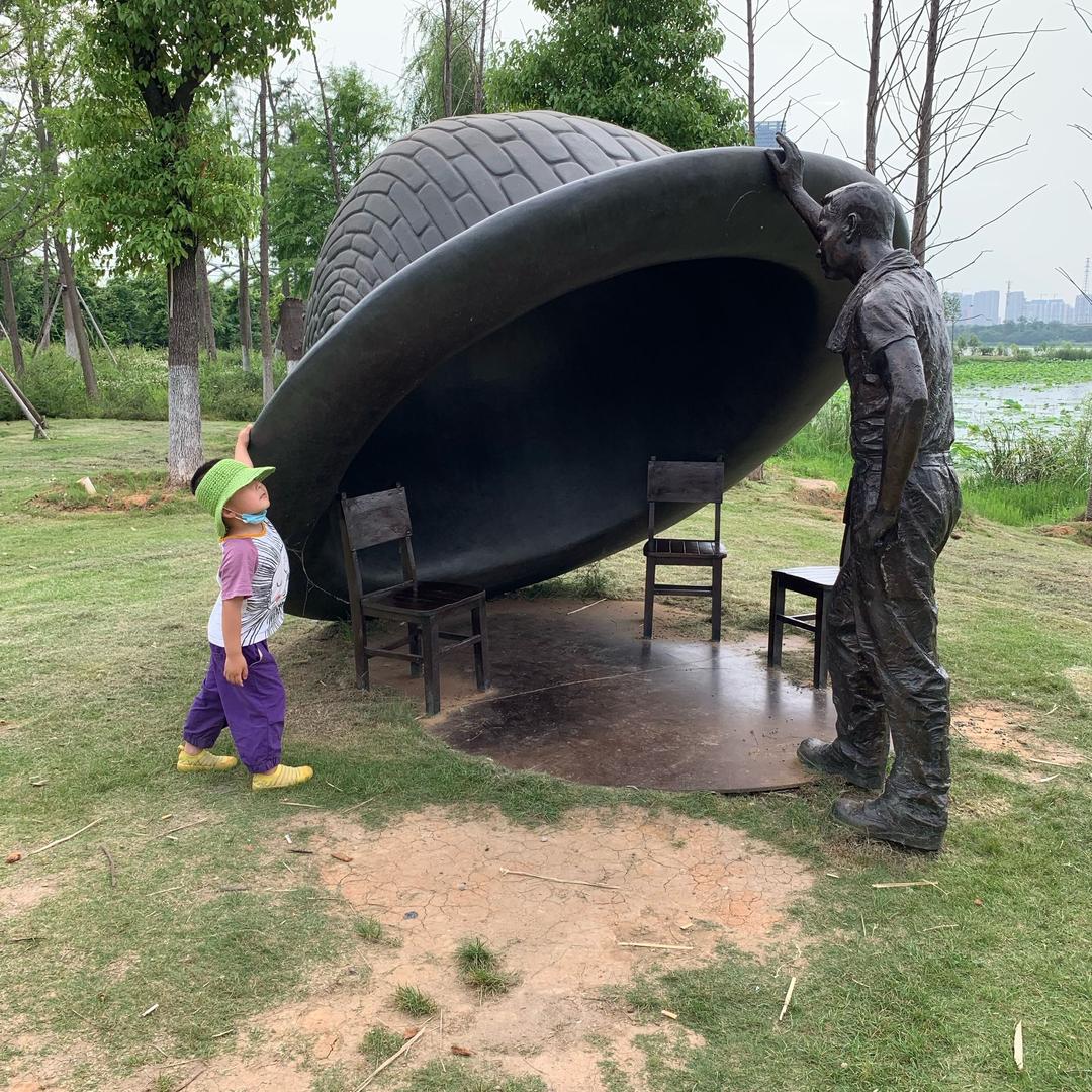 是小汽水和小彩虹🌈妈咪呀