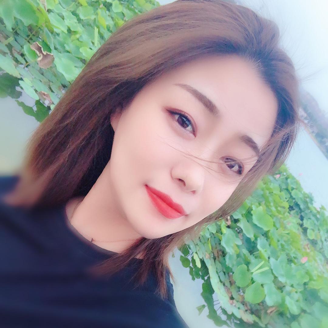 纤秋雪汉服馆（巩义杜甫故里店）