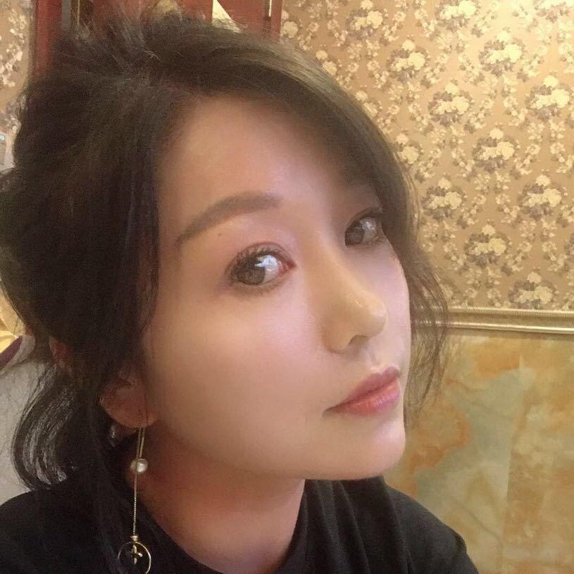 小龙🐉女